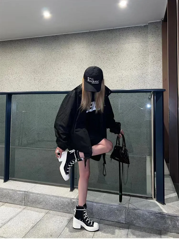 Femmes plate-forme baskets marque de luxe femmes bottes mode en plein air Skateboard chaussures femmes haut toile Sneaker grande taille 36-42 – Image 15