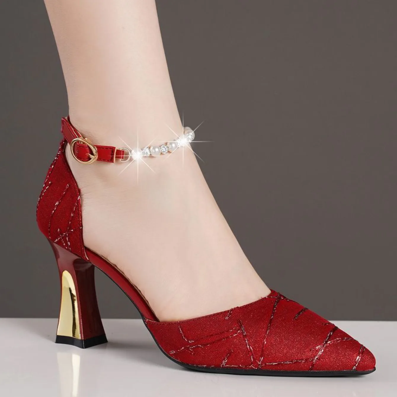 Escarpins à perles à pointe pointue pour femmes, sandales à talons hauts, chaussures de luxe pour femmes, tendance Mary Jane, 2024 – Image 8